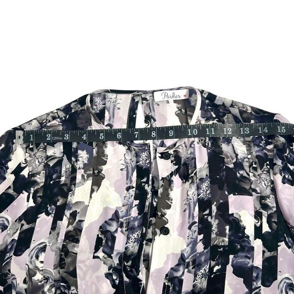 Parker Large Multicolor Floral Print Silk Blouse Pleated design - Picture 13 of 14